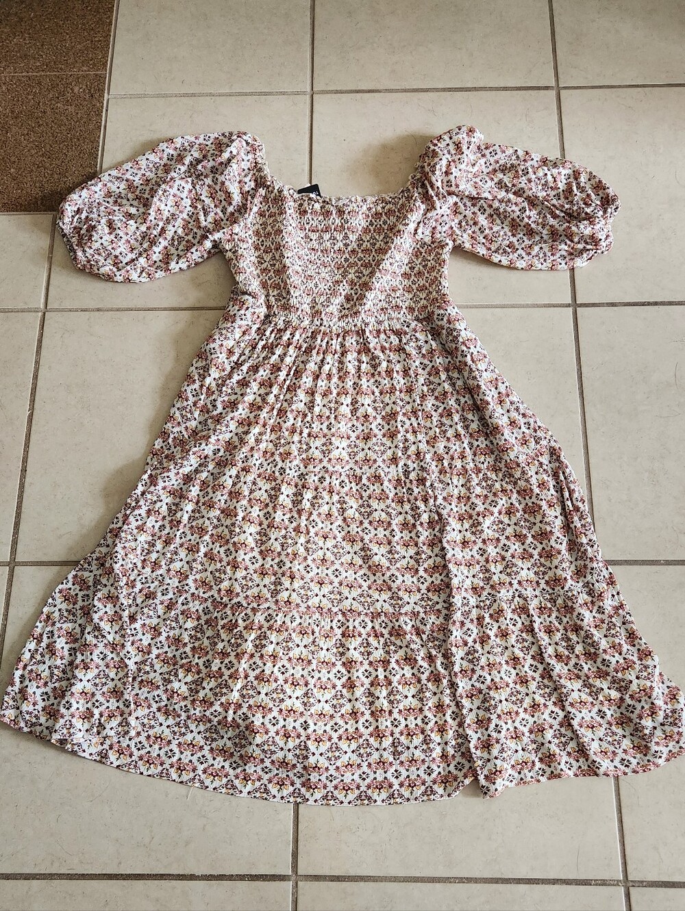 NEW Torrid Floral Smocked Bodice Tiered Midi Dress Puff Sleeve Peasant Prairie 2